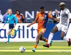 巩俐荣任北,京国际电影,节天坛奖评,星际娱乐官网,星际娱乐官网在线娱乐平台