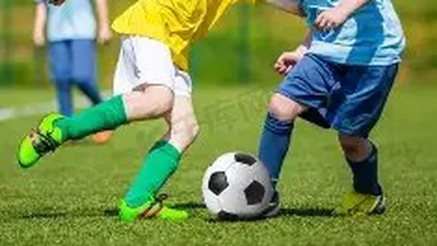 大S代表就张兰言论作出回应，质疑照片真实性